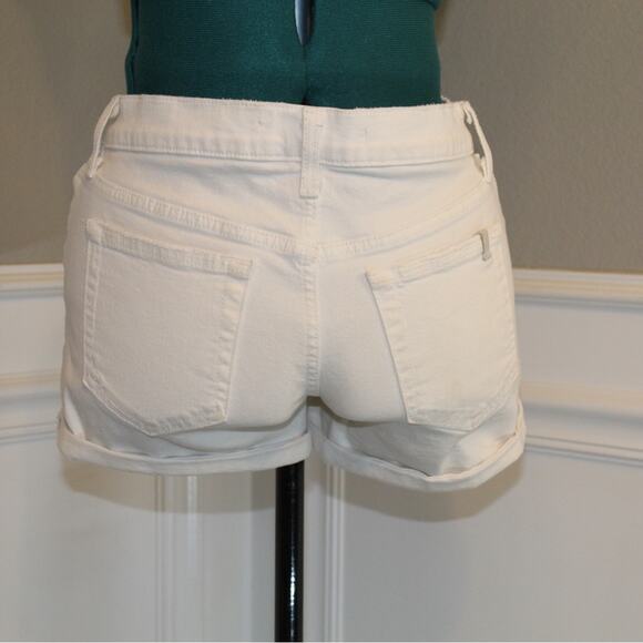 Joe’s Jeans White Denim Shorts Distressed Rolled Hem Women’s Size 26 - Picture 3 of 6